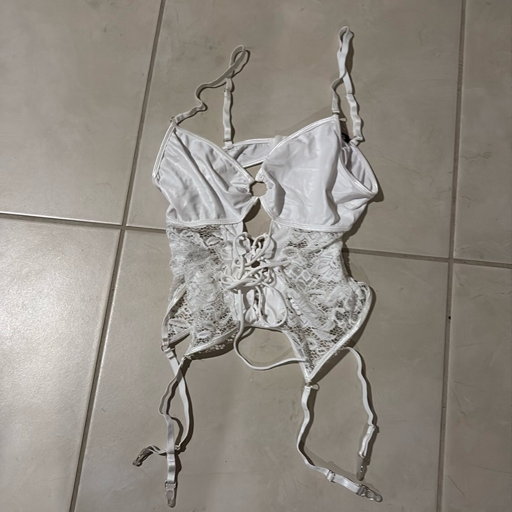 Never worn avidlove lingerie large white 1322